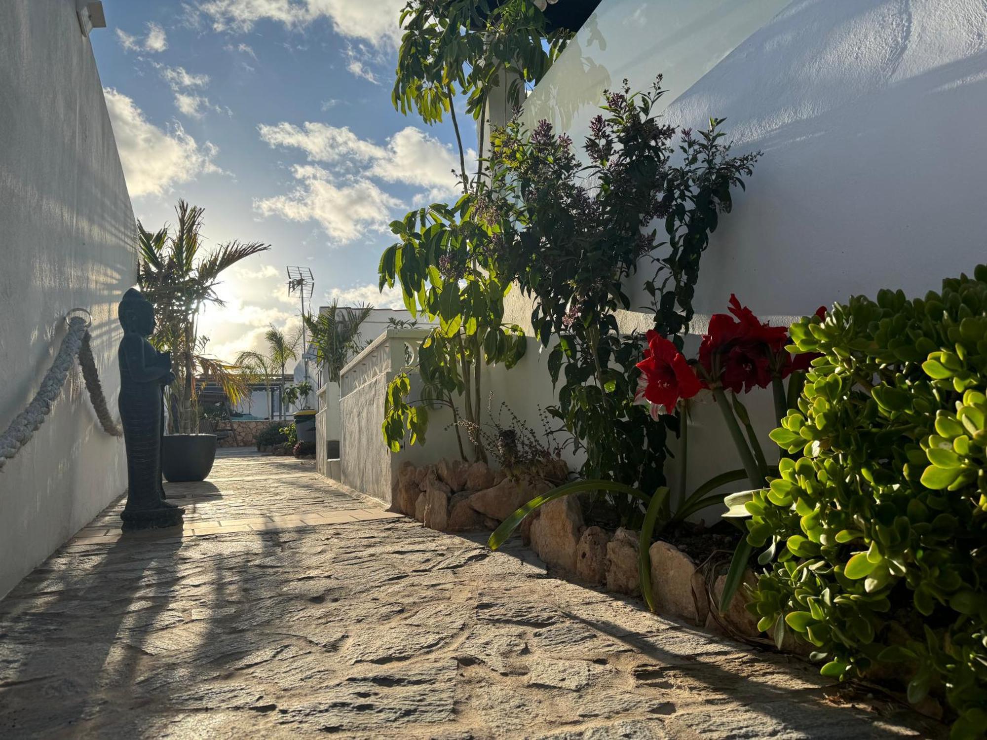 Residencial El Guaidil Apartment *